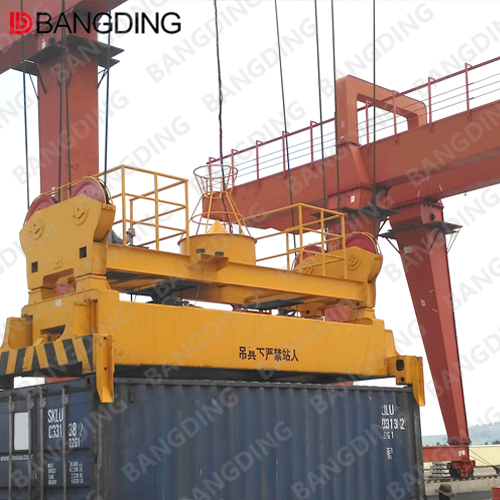 Hydraulic Telescopic Container Spreader 