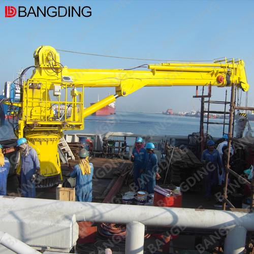 Telescopic Boom Crane（Bright Yellow）